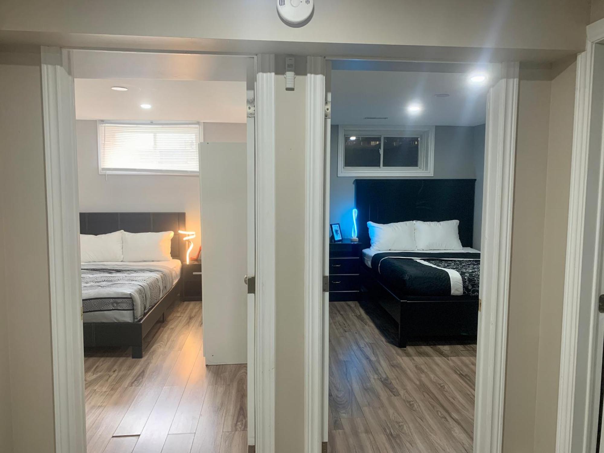 1 Room In A Cozy And Beautiful Basement جيلف المظهر الخارجي الصورة